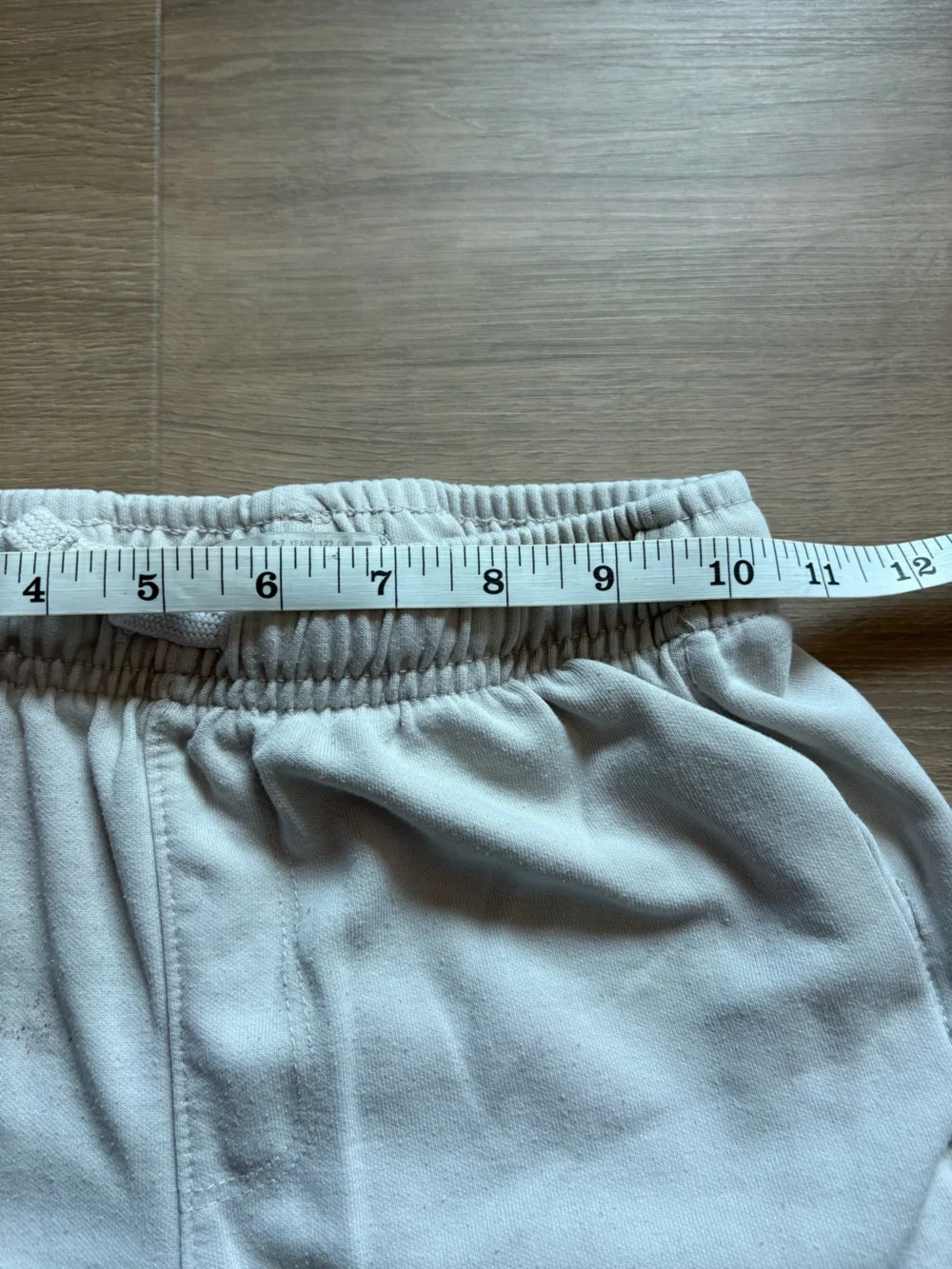 Zara Kids Cream Elastic-Waist Knit Athletic Shorts- size 6/7